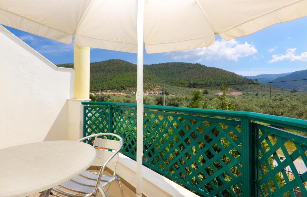 Aegean Sun ApartmentsSkala Rachoni  エクステリア 写真